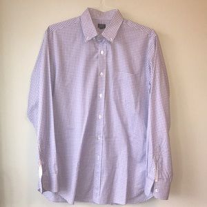 Men’s bottom down long sleeve dress shirt